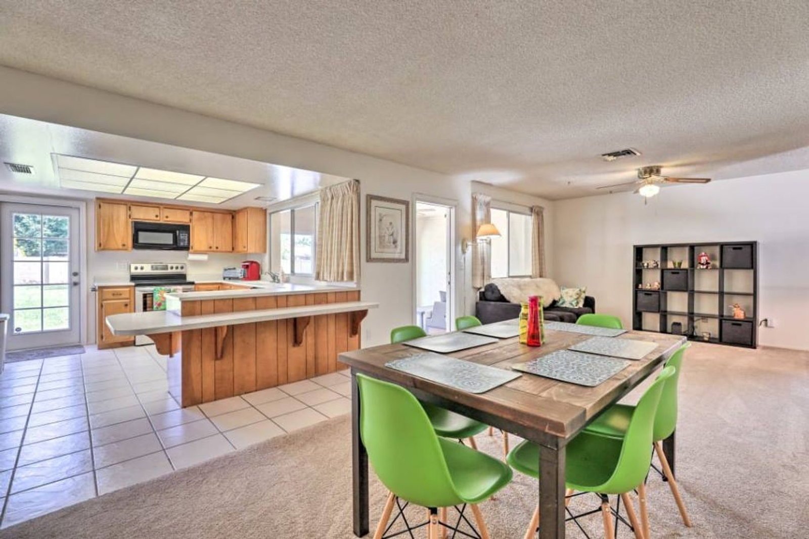 3 bedroom 2 bathroom home in Litchfield Park available early June property image