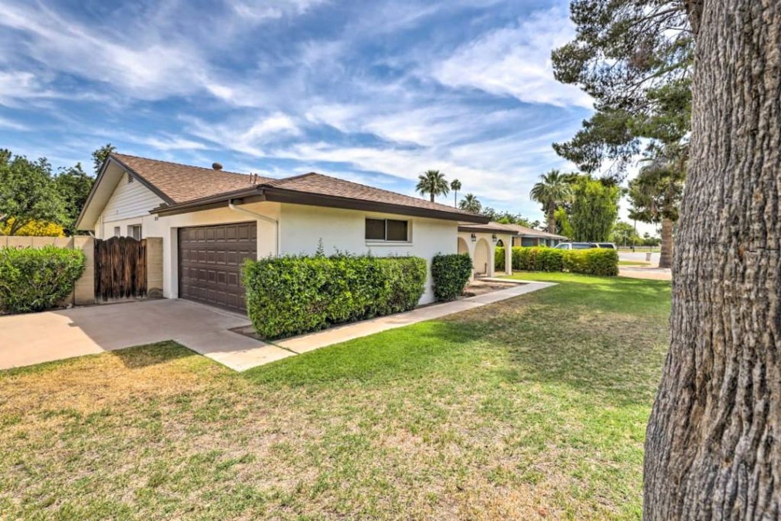 3 bedroom 2 bathroom home in Litchfield Park available early June property image