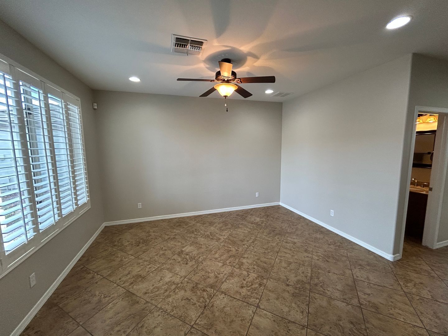 Location Location !!  Beautiful 5 bedroom / 3 bathroom home in Stetson Valley ready for an early June move in !! property image