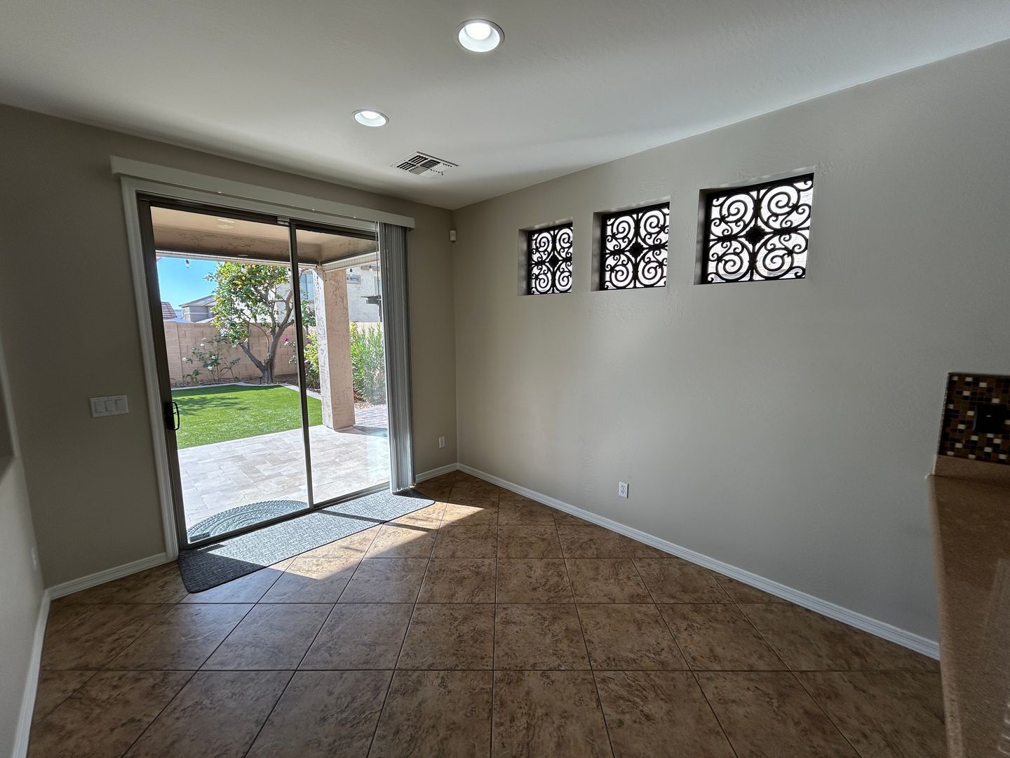 Location Location !!  Beautiful 5 bedroom / 3 bathroom home in Stetson Valley ready for an early June move in !! property image