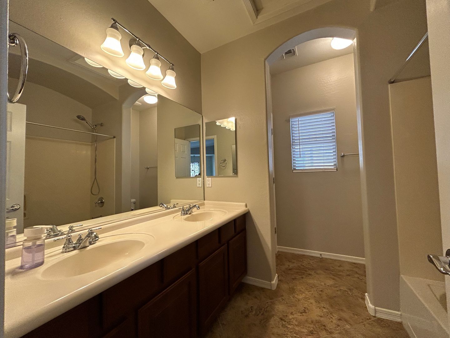 Location Location !!  Beautiful 5 bedroom / 3 bathroom home in Stetson Valley ready for an early June move in !! property image