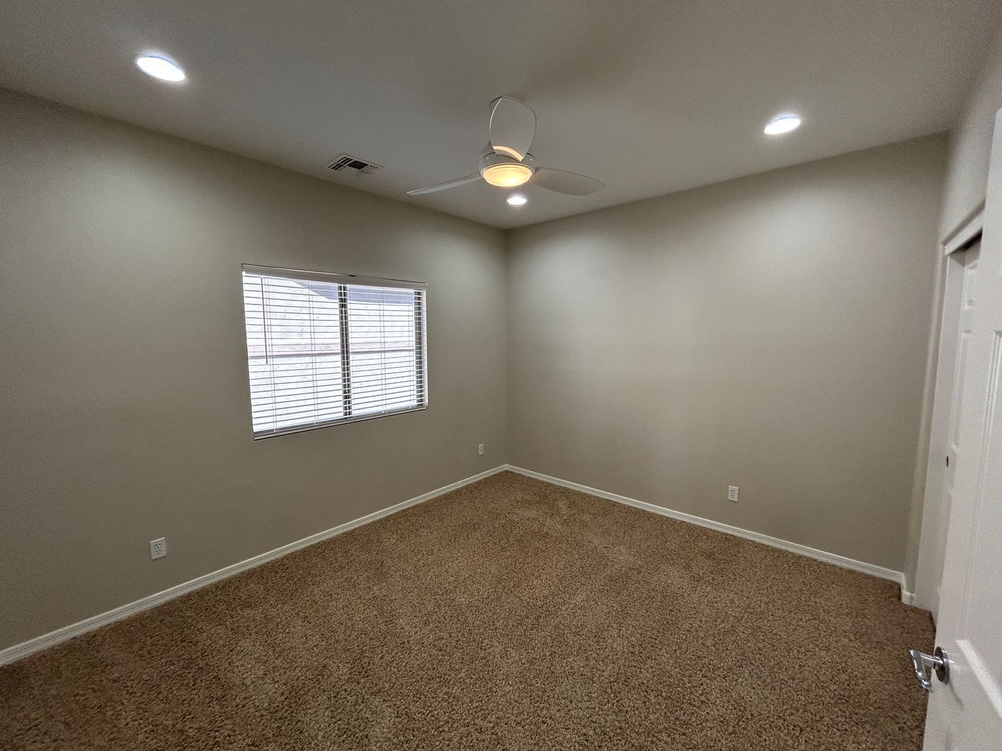 Location Location !!  Beautiful 5 bedroom / 3 bathroom home in Stetson Valley ready for an early June move in !! property image
