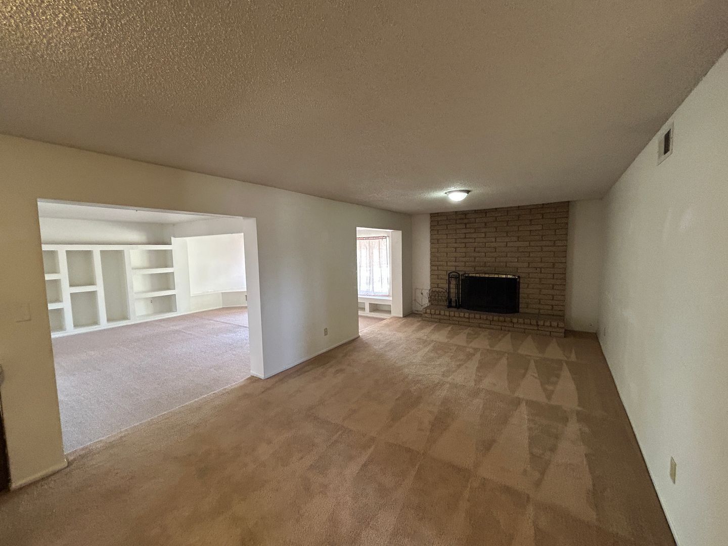 Old Litchfield Park Home (4 bedrooms/2 bathrooms) on a HUGE LOT (14,982 sf) ready for immediate move-in property image
