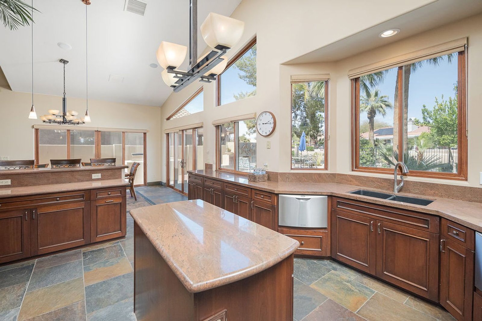 STUNNING 3 Bedroom Home in Litchfield Greens ready for early June move-in !!! property image