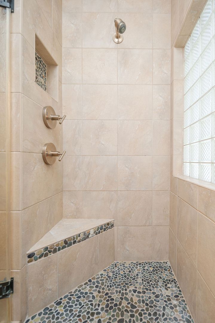 STUNNING 3 Bedroom Home in Litchfield Greens ready for early June move-in !!! property image
