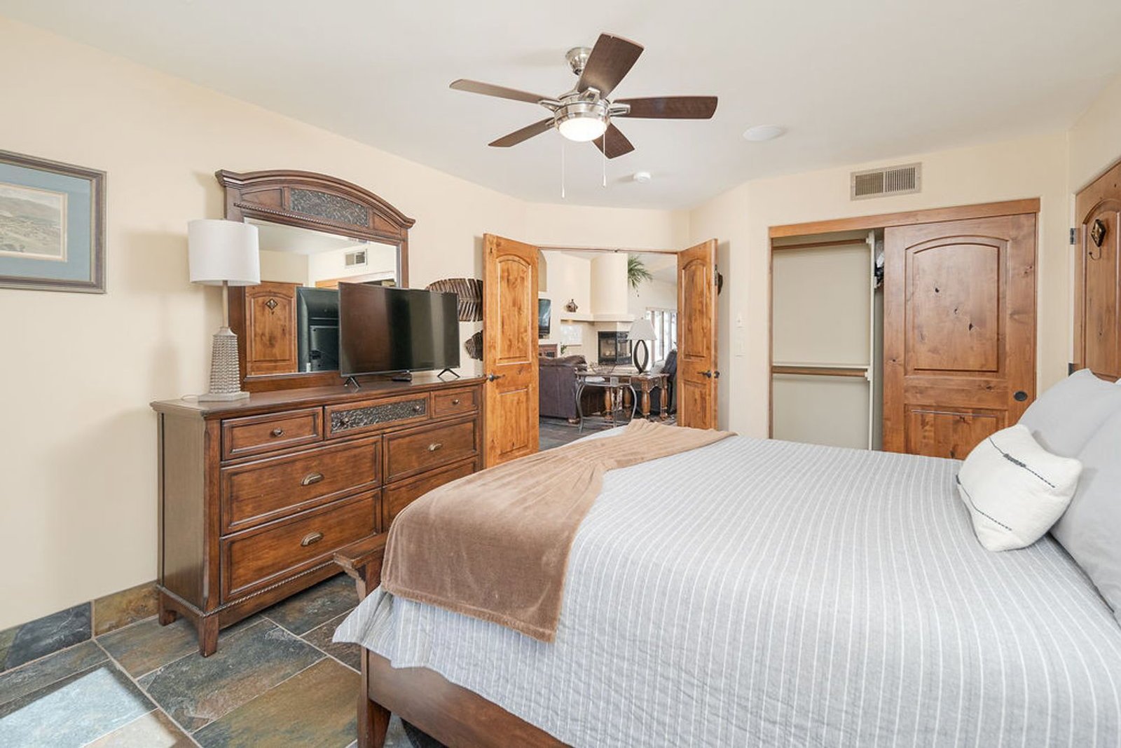STUNNING 3 Bedroom Home in Litchfield Greens ready for early June move-in !!! property image