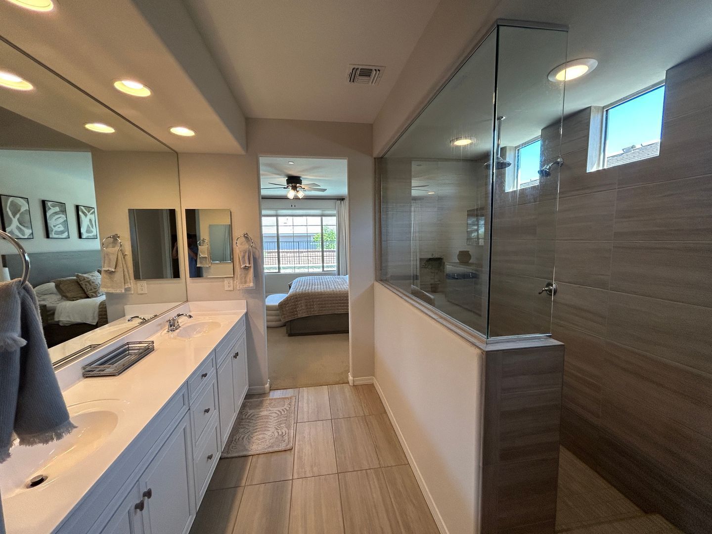 Furnished or Unfurnished Home - 12 Month Minimum Lease (4 bedrooms/3 bathrooms-plus den) WITH POOL in Vistancia is ready for immediate move-in property image