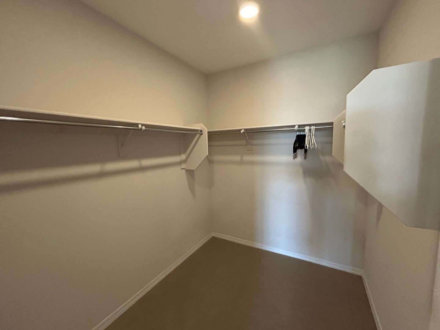 Furnished or Unfurnished Home - 12 Month Minimum Lease (4 bedrooms/3 bathrooms-plus den) WITH POOL in Vistancia is ready for immediate move-in property image
