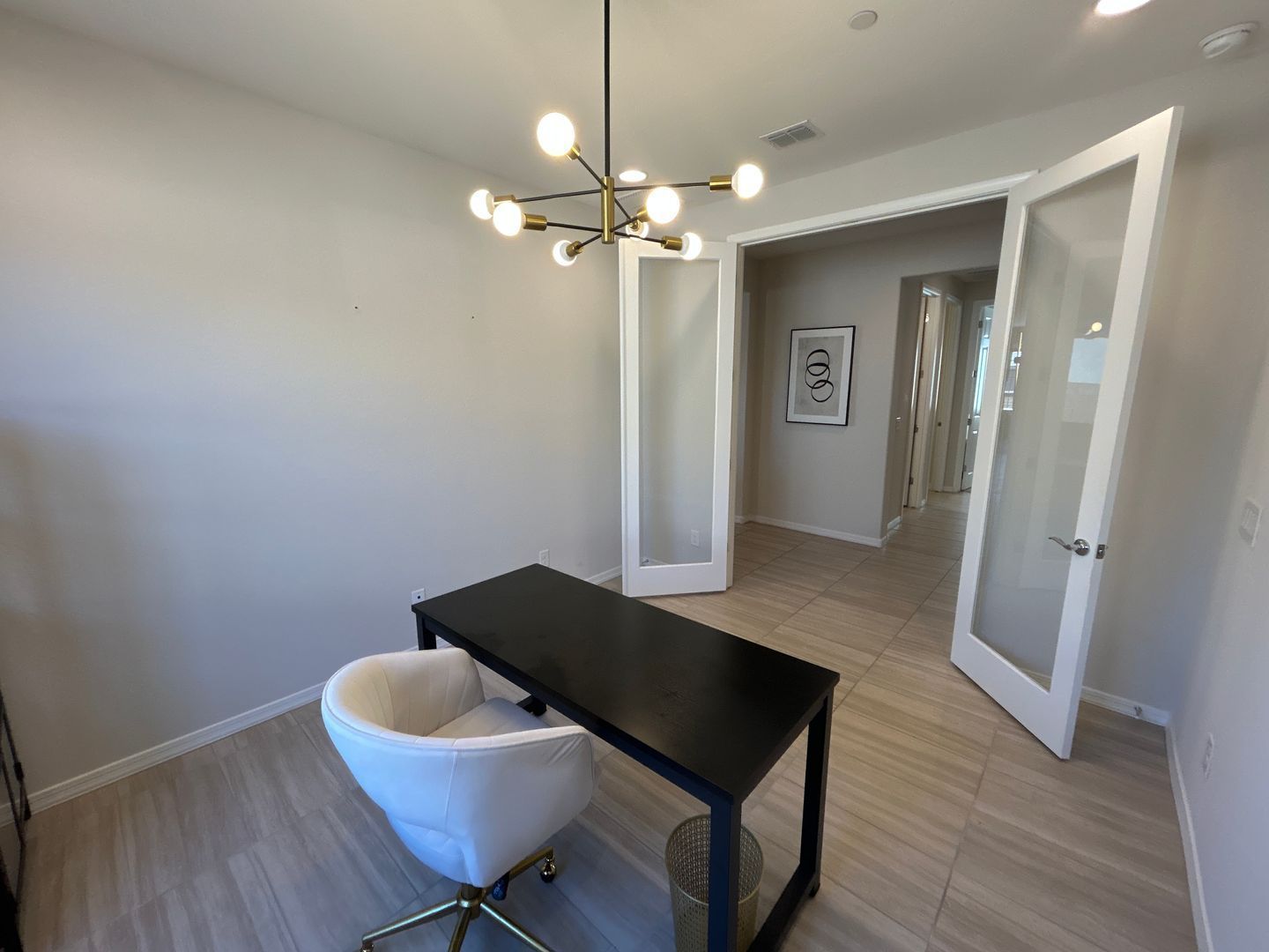 Furnished or Unfurnished Home - 12 Month Minimum Lease (4 bedrooms/3 bathrooms-plus den) WITH POOL in Vistancia is ready for immediate move-in property image