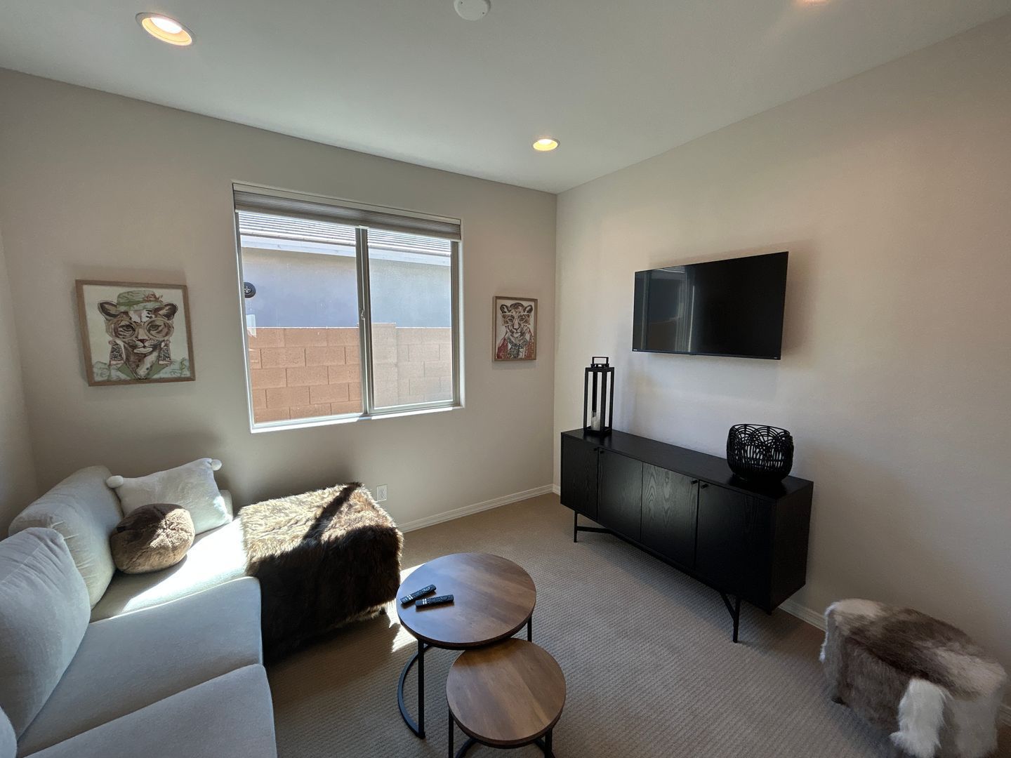 Furnished or Unfurnished Home - 12 Month Minimum Lease (4 bedrooms/3 bathrooms-plus den) WITH POOL in Vistancia is ready for immediate move-in property image