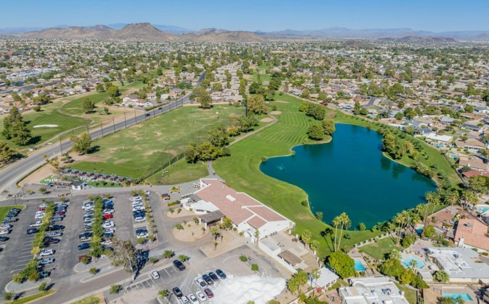 Updated Bellair Townhome with SOLAR (3 bed/2 bath) ready for immediate move-in property image