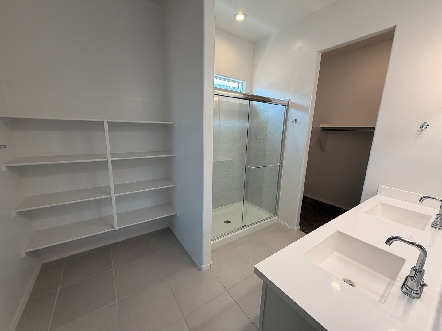 Newer Home Built in 2023 (3 bedrooms/2 bathrooms) in Surprise ready for immediate move-in property image