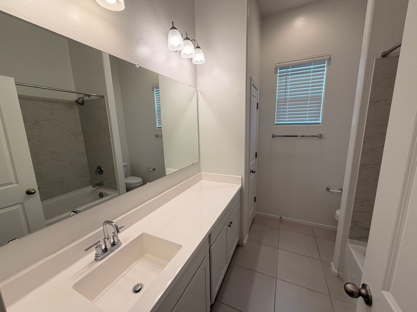 Newer Home Built in 2023 (3 bedrooms/2 bathrooms) in Surprise ready for immediate move-in property image