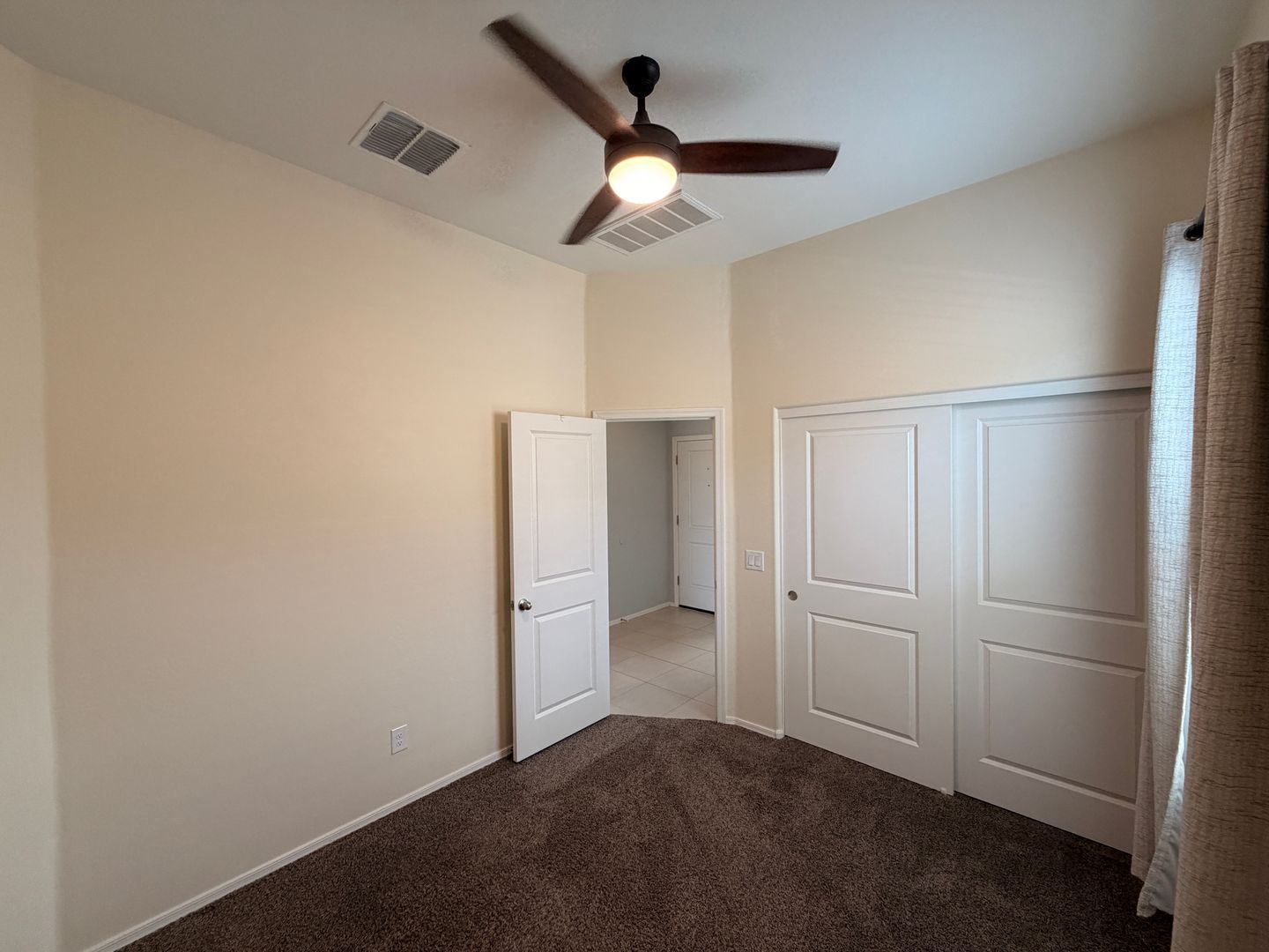 Newer Home Built in 2023 (3 bedrooms/2 bathrooms) in Surprise ready for immediate move-in property image