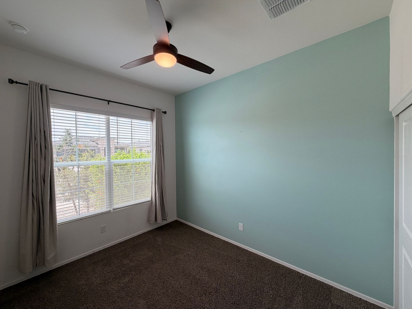 Newer Home Built in 2023 (3 bedrooms/2 bathrooms) in Surprise ready for immediate move-in property image