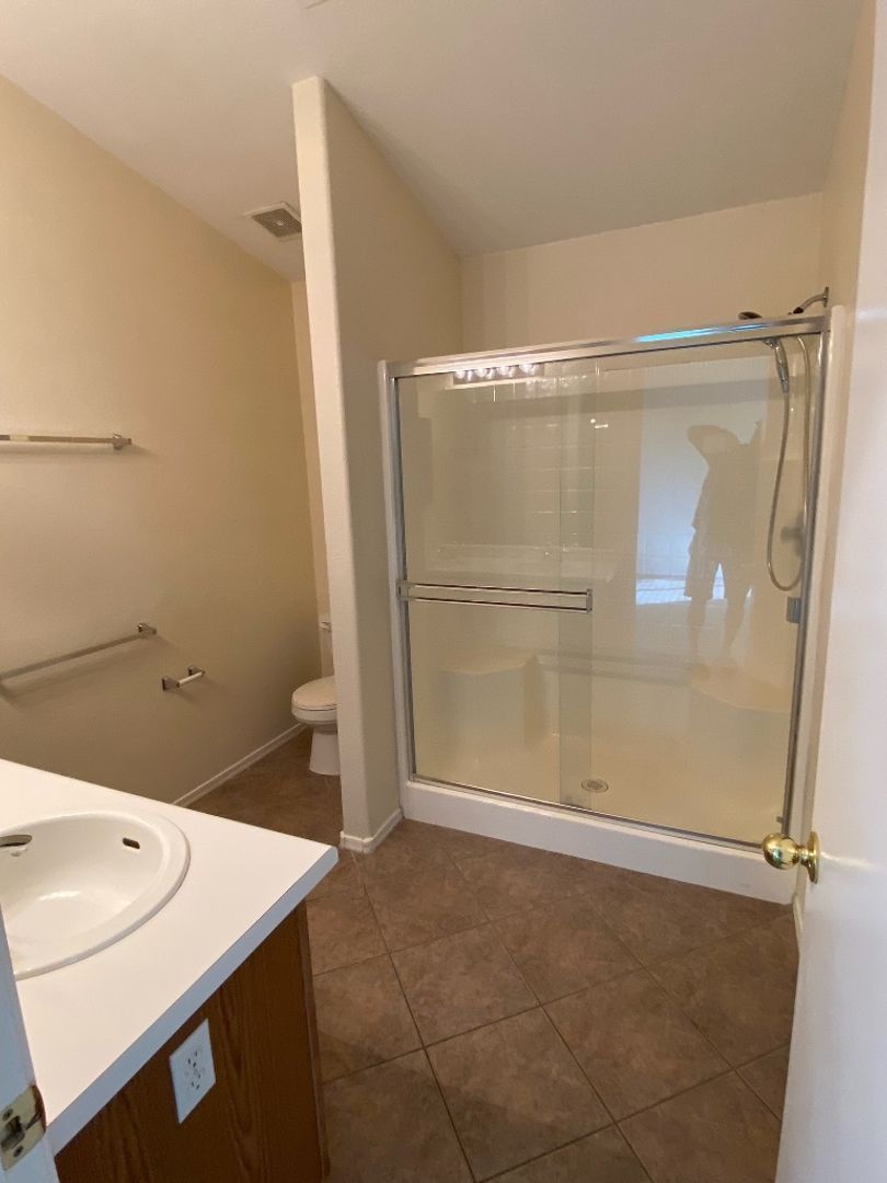 4 bedroom 2 bath home in Citrus Point is available for an early Julu Move in! property image