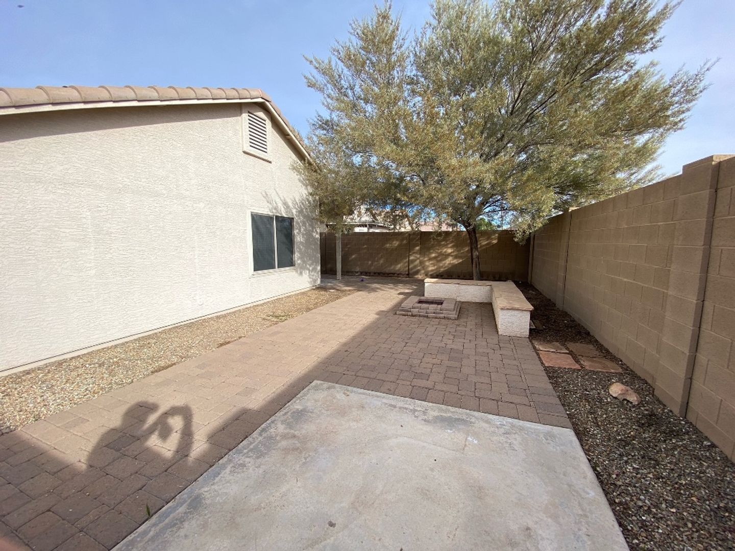 4 bedroom 2 bath home in Citrus Point is available for an early Julu Move in! property image