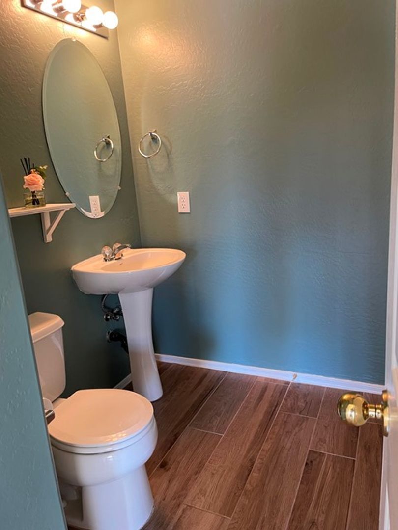 3 bedroom and 2 1/2 bath home with a pool and spa in Surprise Farms is ready for early July move in! property image