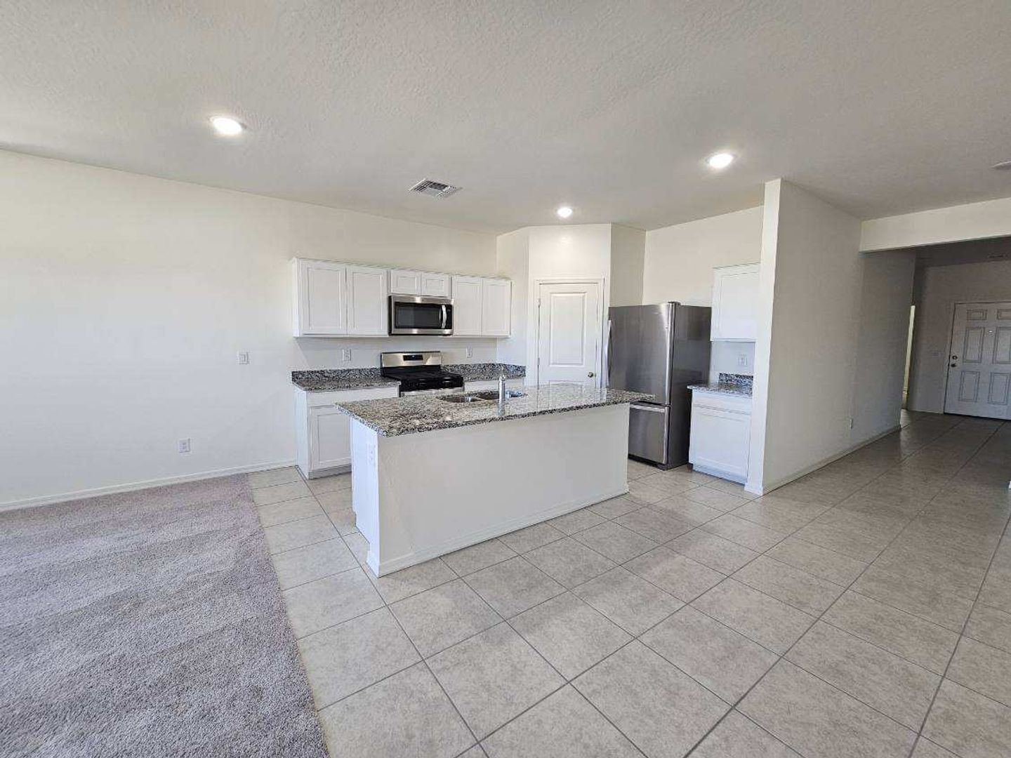 INCREDIBLE BRAND NEW HOME THAT BACKS THE PRESERVE -  3 bedroom / 2 bathrooms !! property image