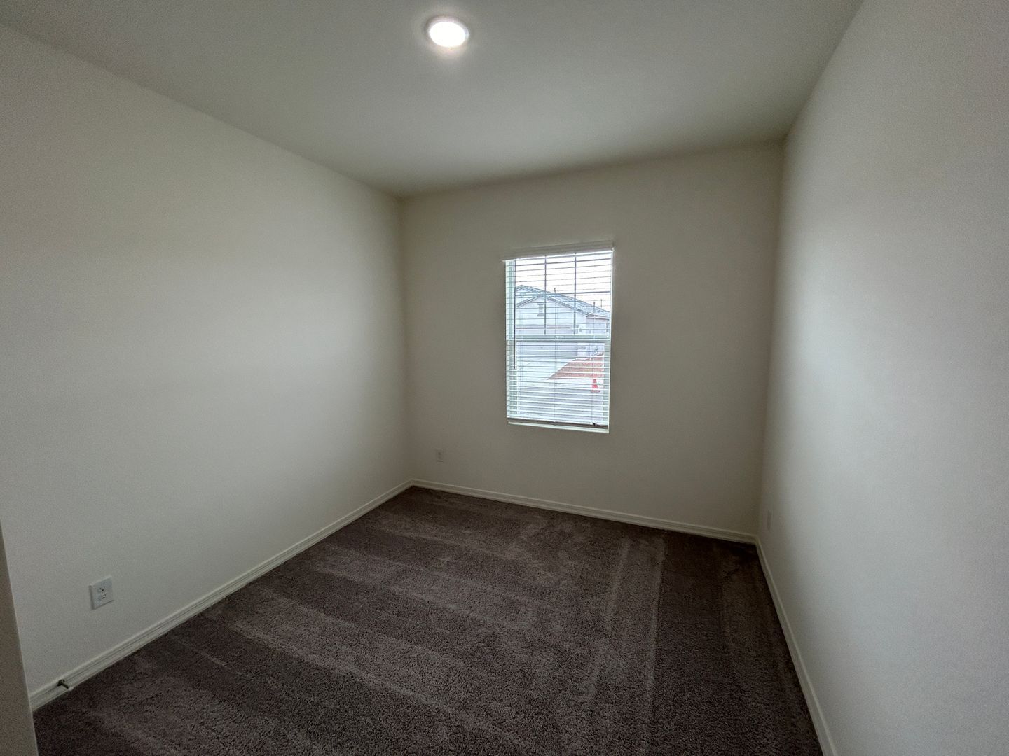 INCREDIBLE BRAND NEW HOME THAT BACKS THE PRESERVE -  3 bedroom / 2 bathrooms !! property image