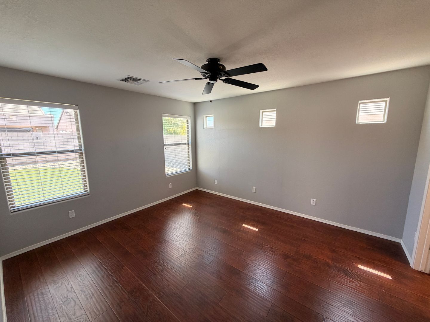 Nicely Updated Home in Sierra Montana ready for immediate move-in property image