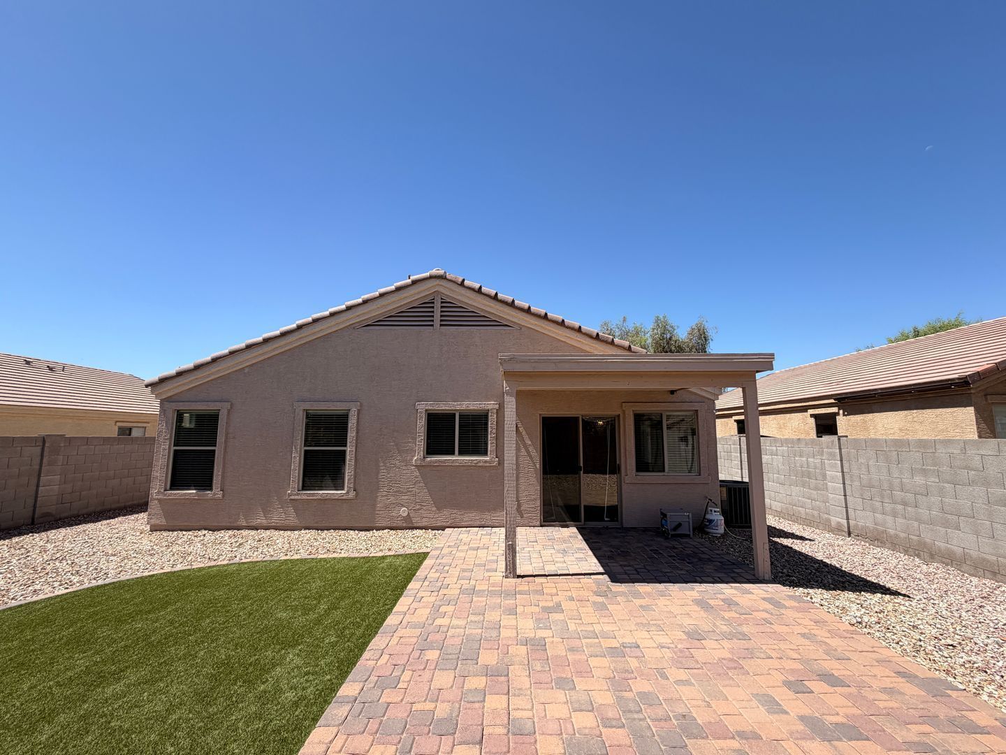 Nicely Updated Home in Sierra Montana ready for immediate move-in property image