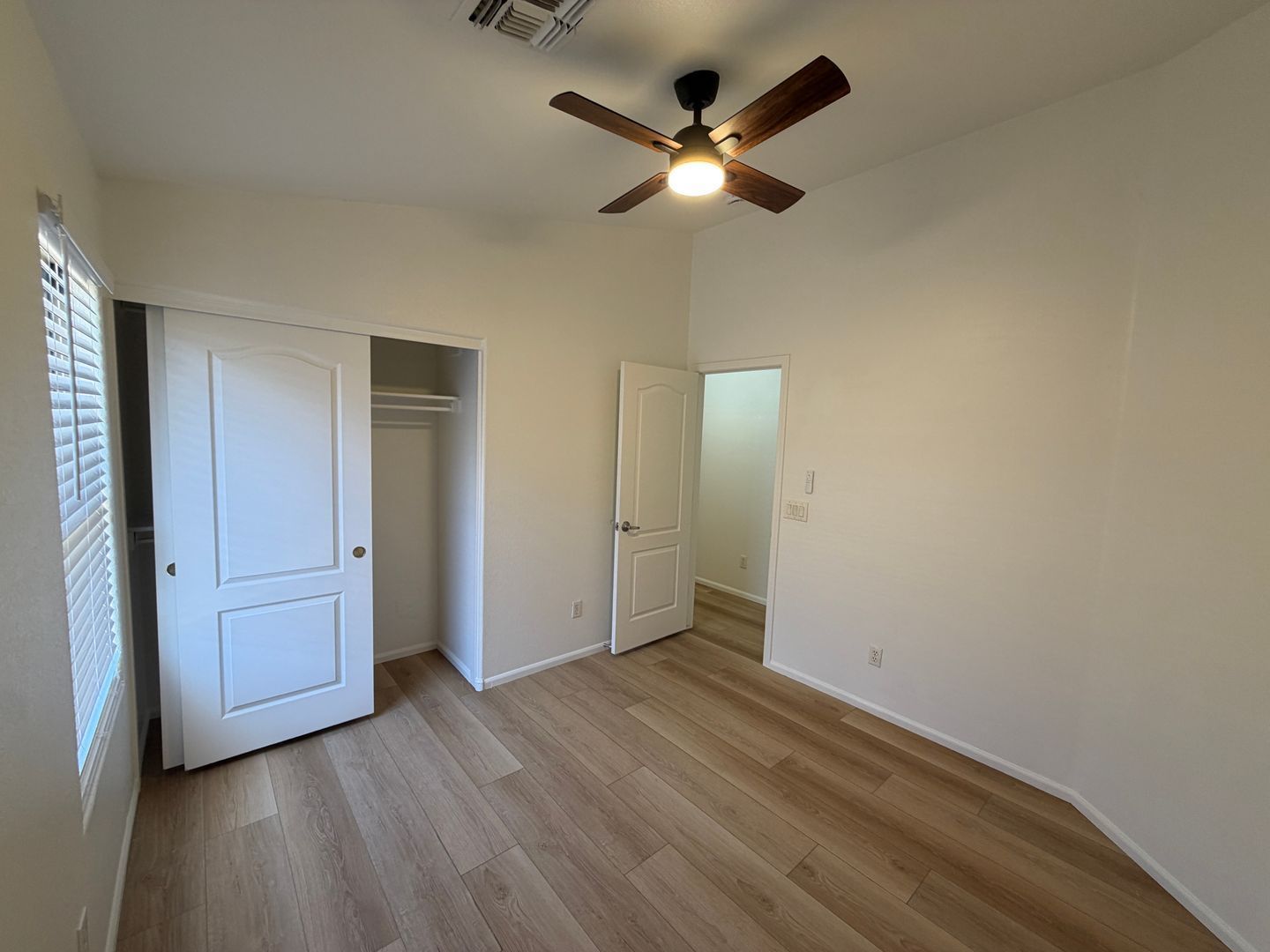 Move-In Ready 3-Bed, 2-Bath Home in Goodyear property image