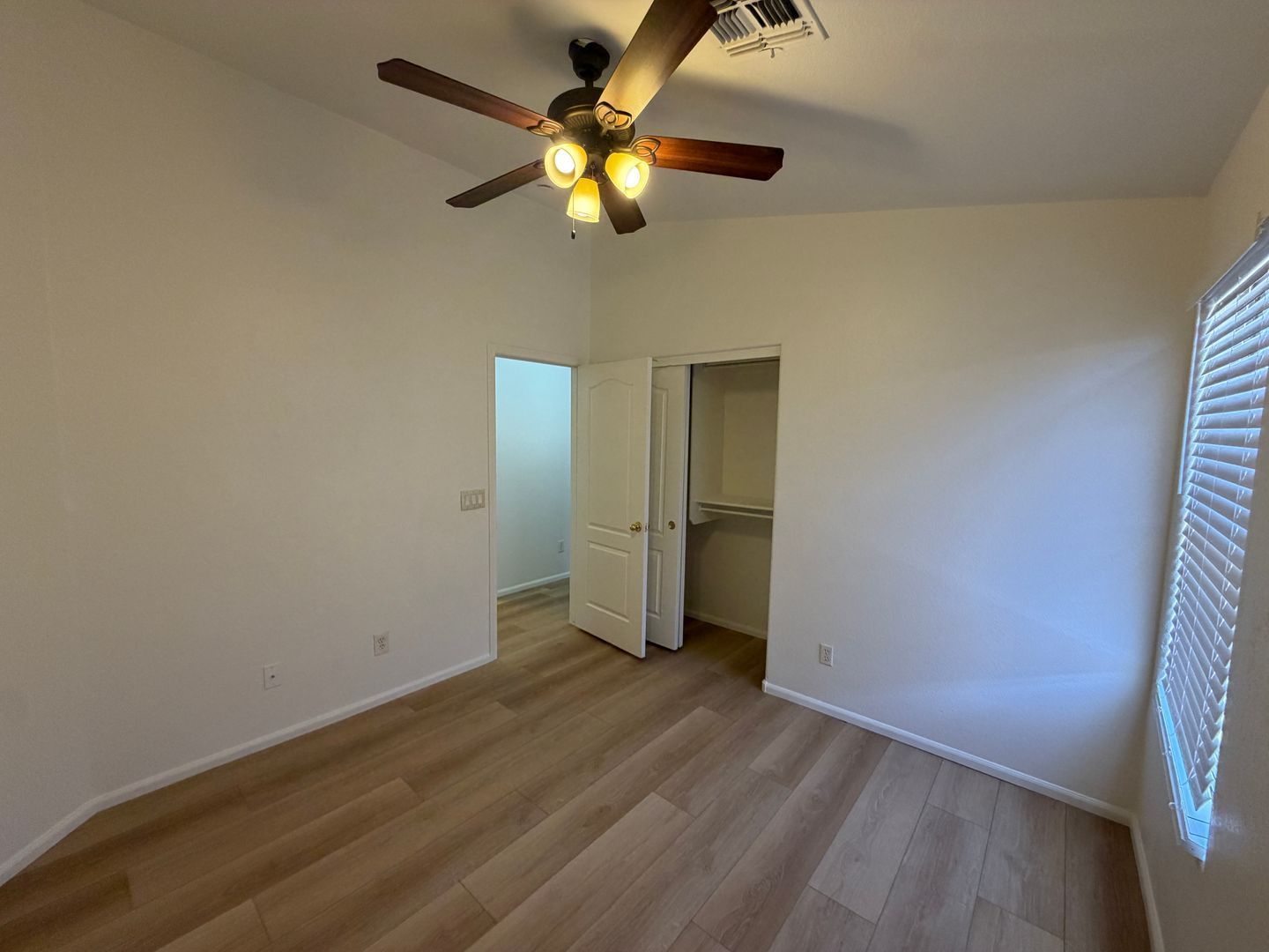 Move-In Ready 3-Bed, 2-Bath Home in Goodyear property image
