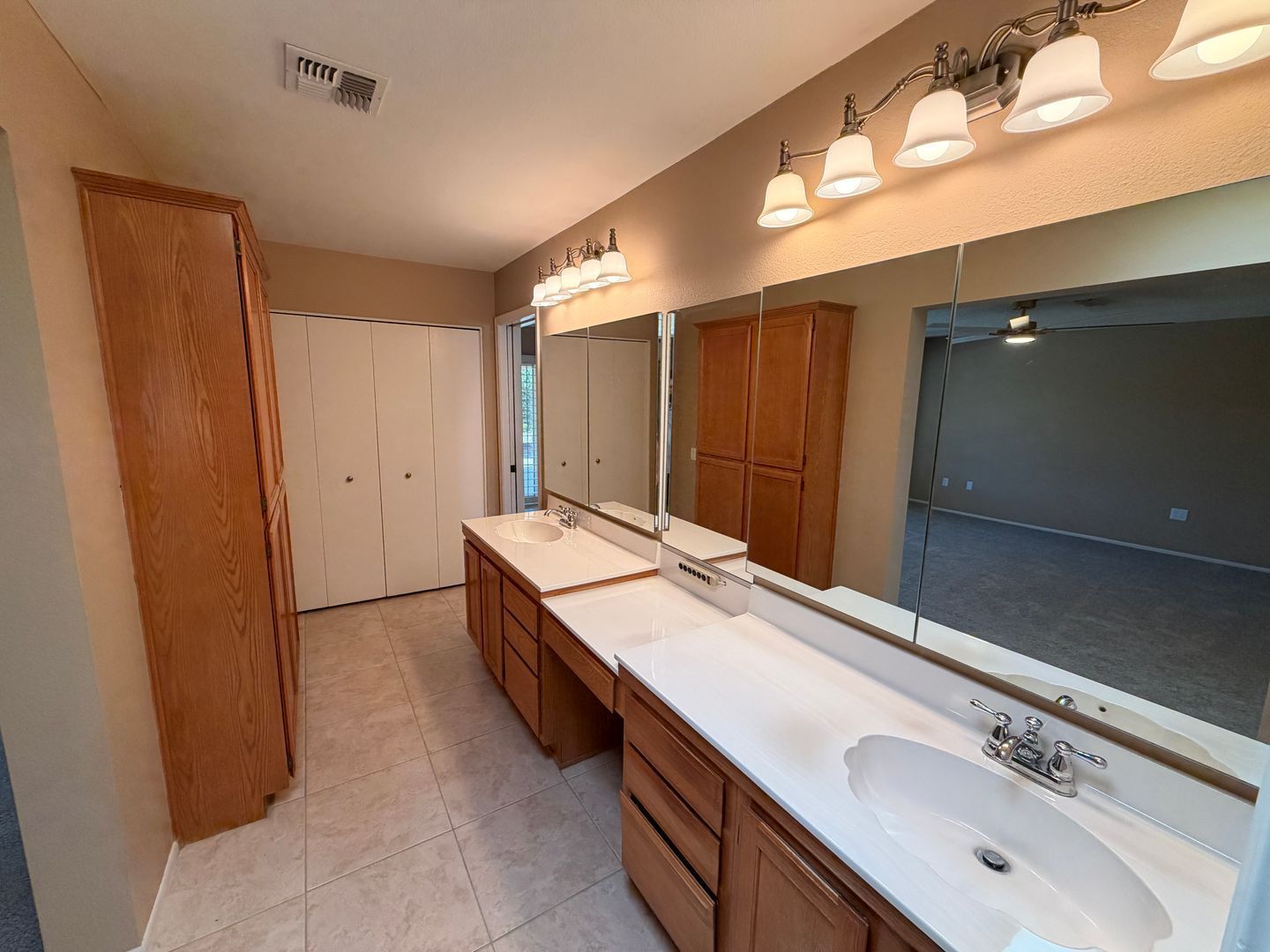 Nicely updated Sun City West Home ready for immediate move-in property image