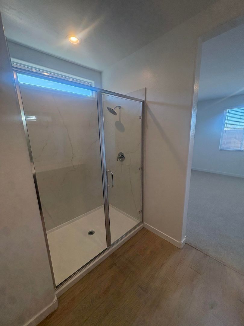 Brand New Litchfield Park Home - 4 Bed /3 bath, ready for immediate move-in! property image