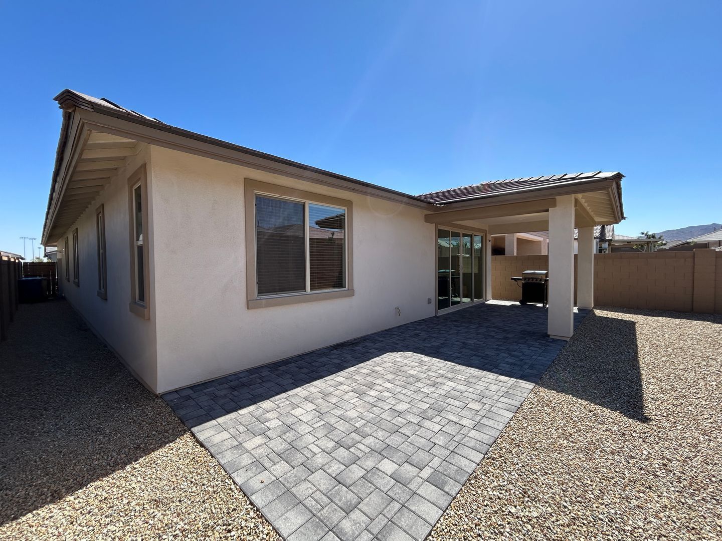4 bedroom (plus den), 2 bathroom home in Verrado East available for mid-July move-in property image