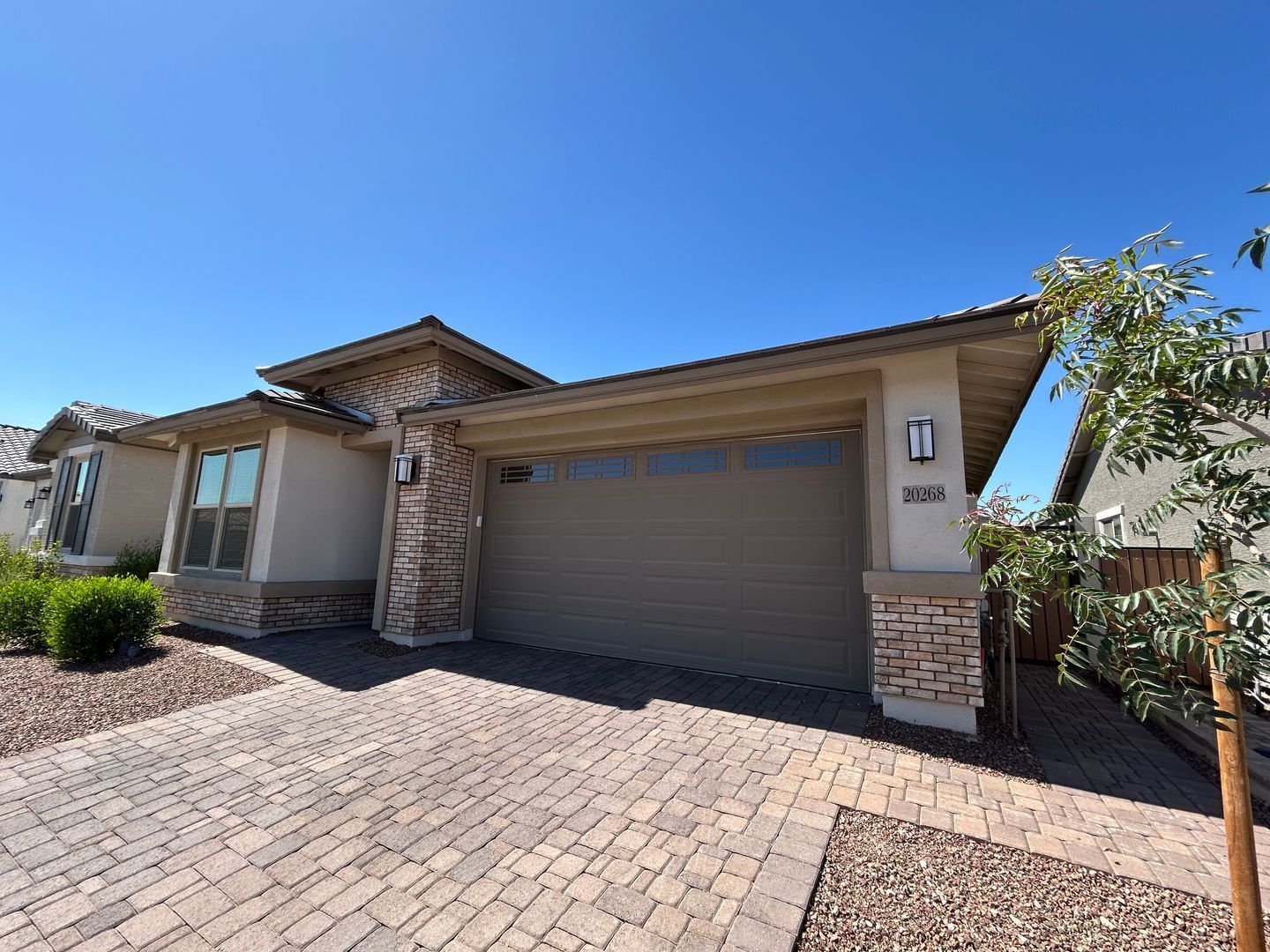 4 bedroom (plus den), 2 bathroom home in Verrado East available for mid-July move-in property image
