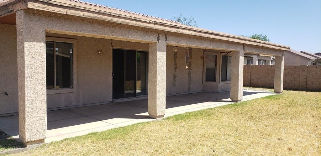 3 bedroom 2 bath home in Surprise. property image