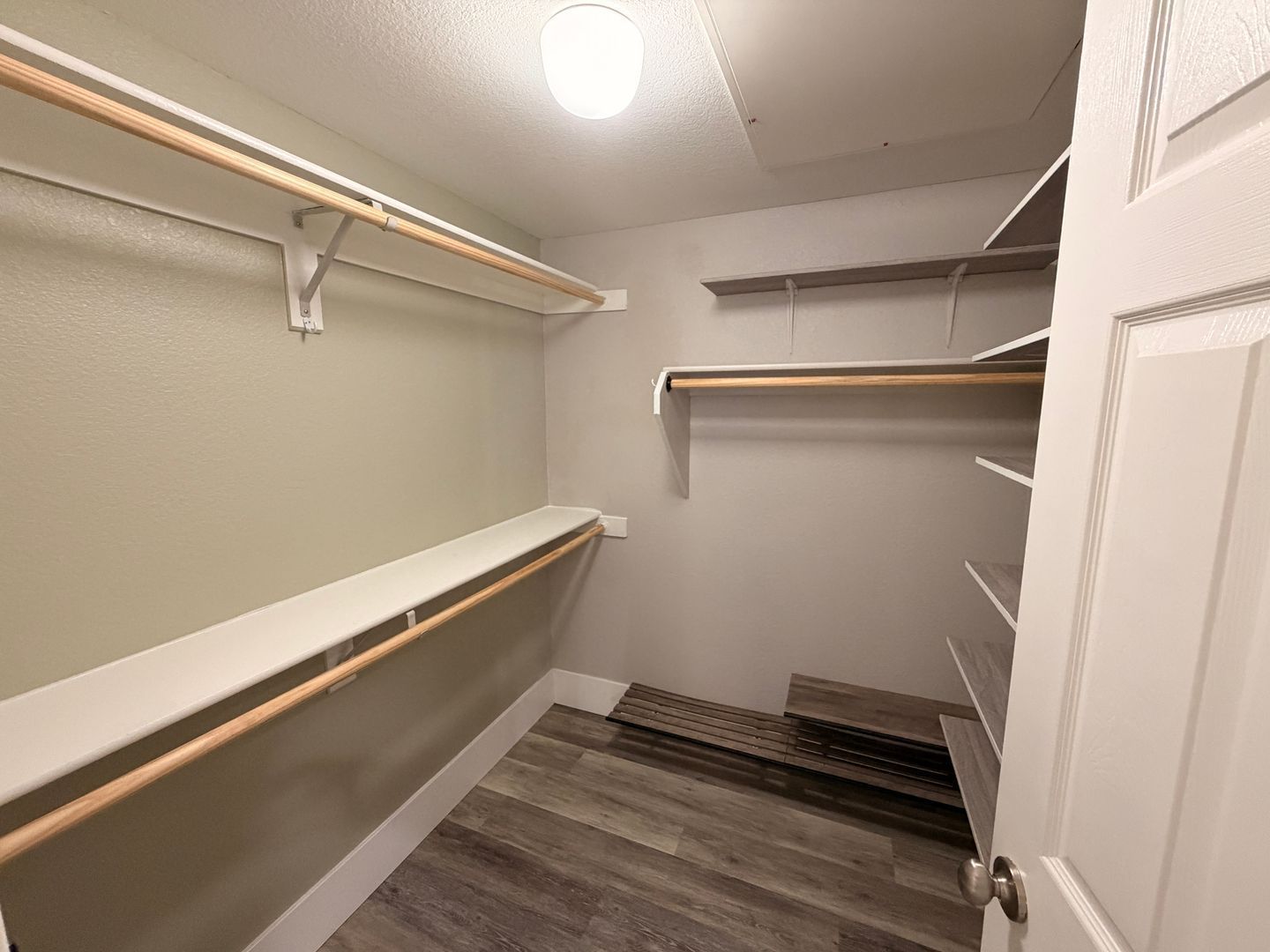 Nicely updated Arrowhead Ranch Townhome ready for immediate move-in property image