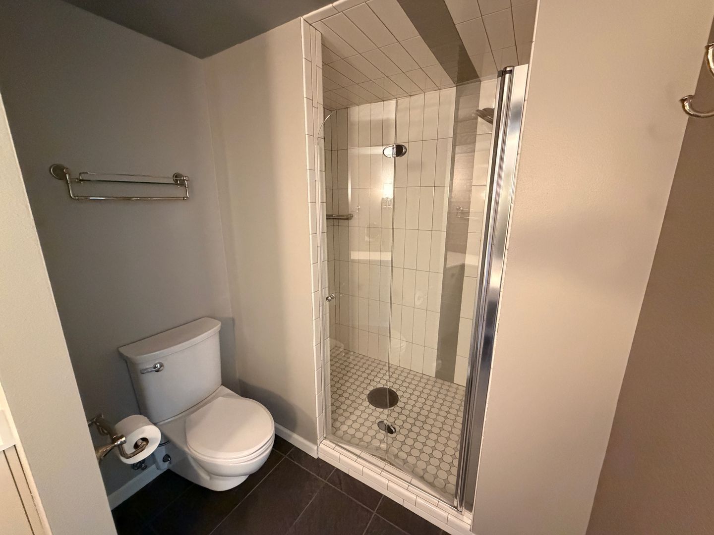 Remodeled Sun City West Home (2 bedrooms/3 bathrooms) ready for immediate move-in property image