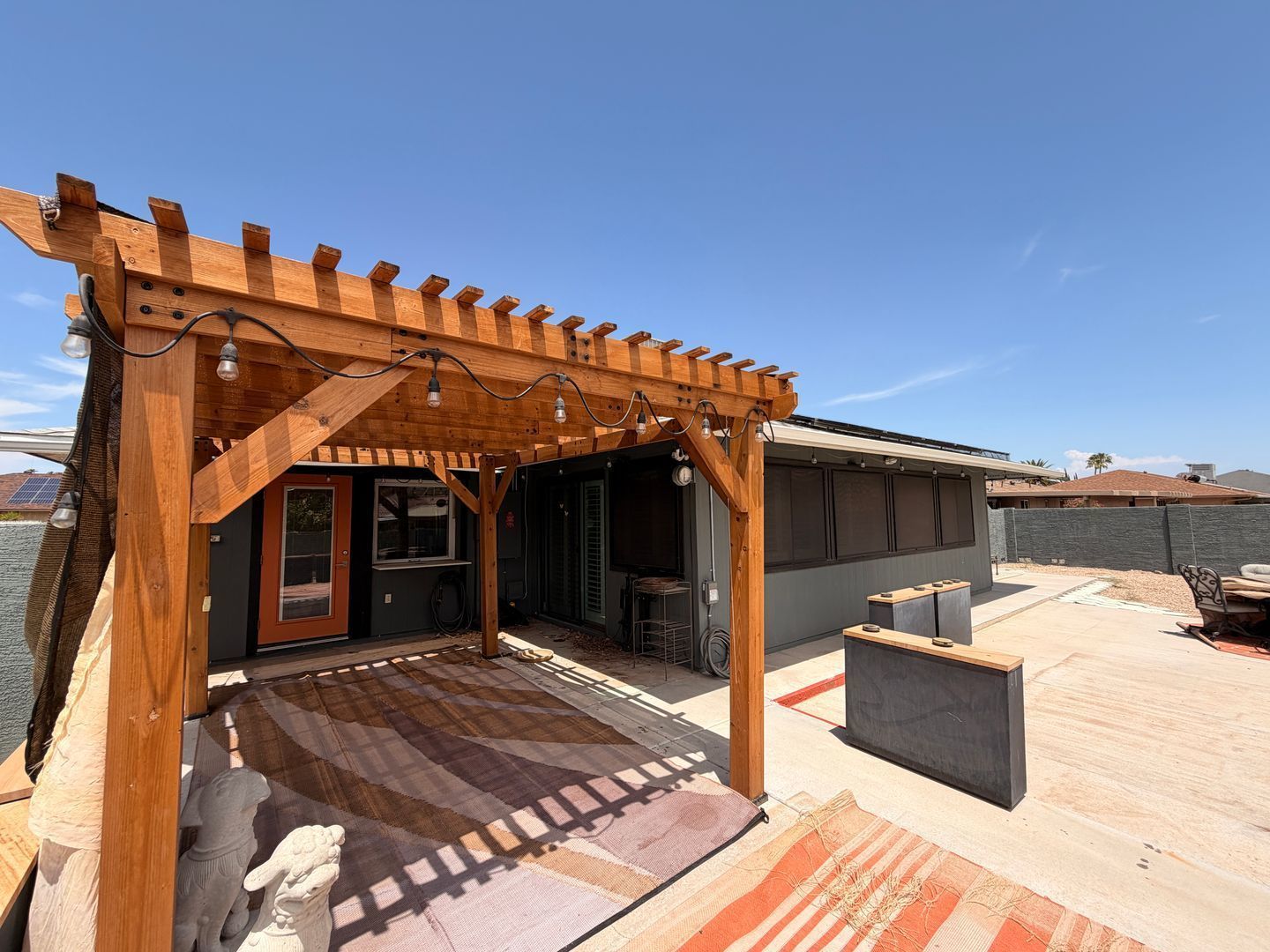 Remodeled Sun City West Home (2 bedrooms/3 bathrooms) ready for immediate move-in property image