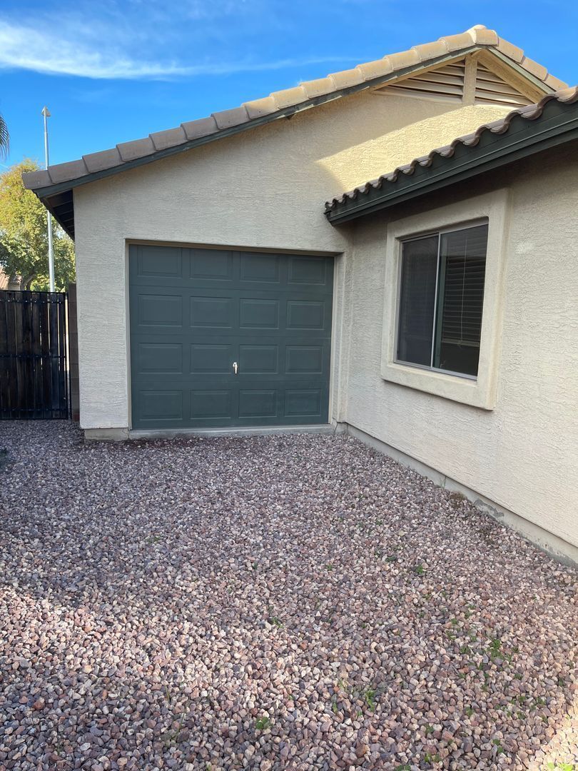 4 bedroom 2 bathroom in Sierra Bella is ready for August move in!! property image