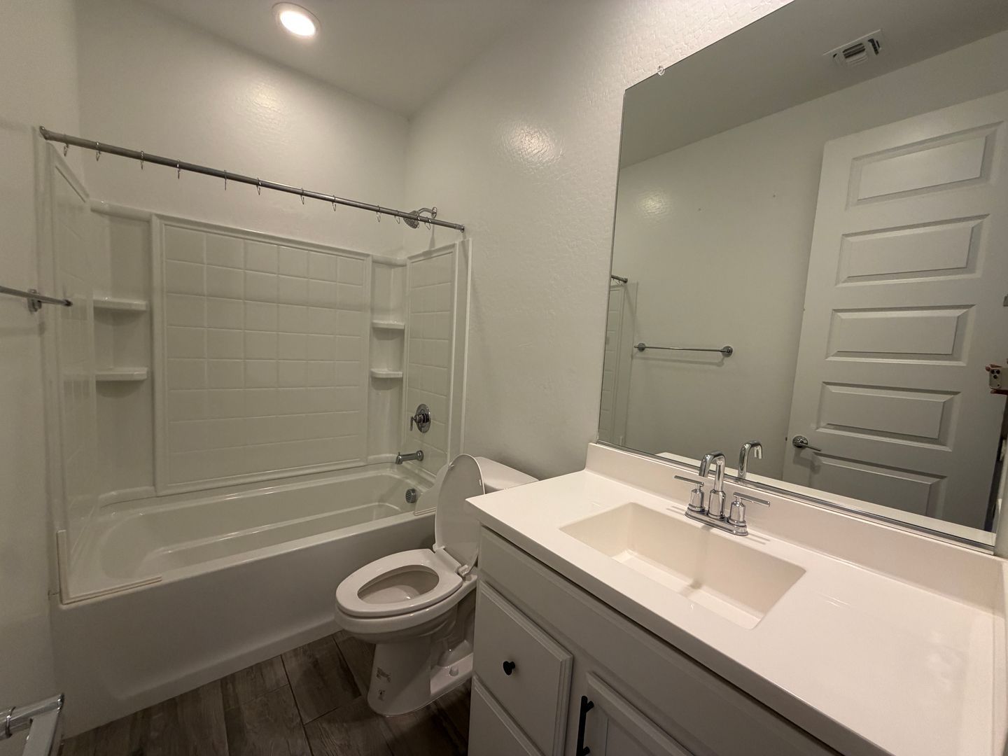 Beautiful 3 Bed, 2 Bath Home in Asante – Move-In Ready! property image