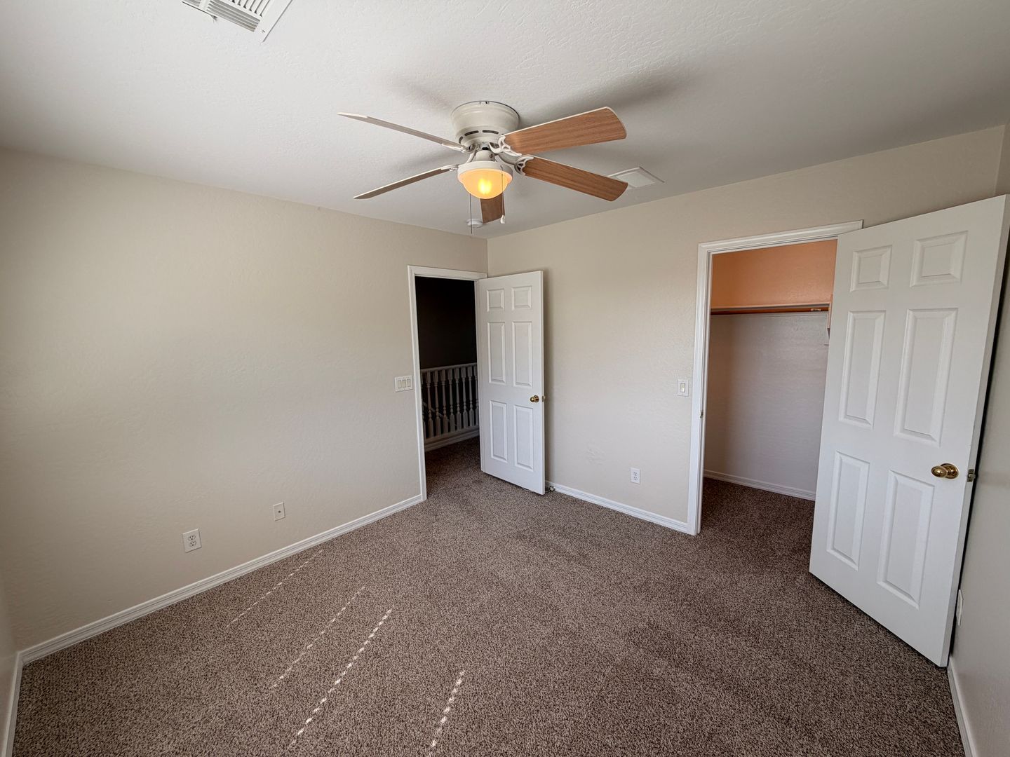 Updated 5 bedroom/3 bathroom home WITH POOL in Surprise Farms ready for immediate move-in property image