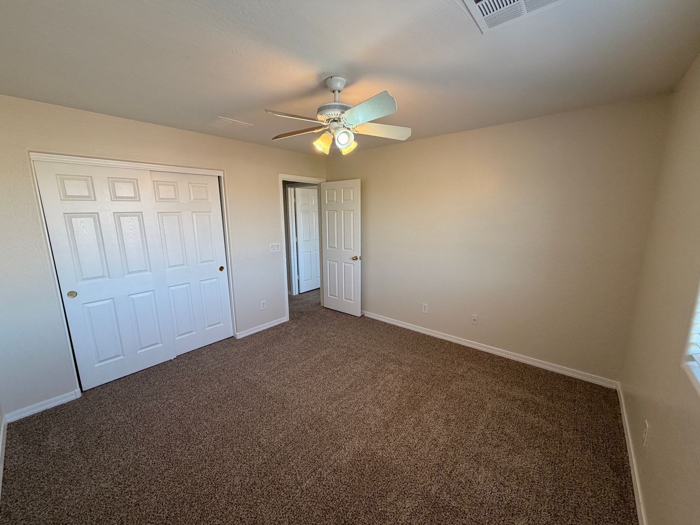Updated 5 bedroom/3 bathroom home WITH POOL in Surprise Farms ready for immediate move-in property image