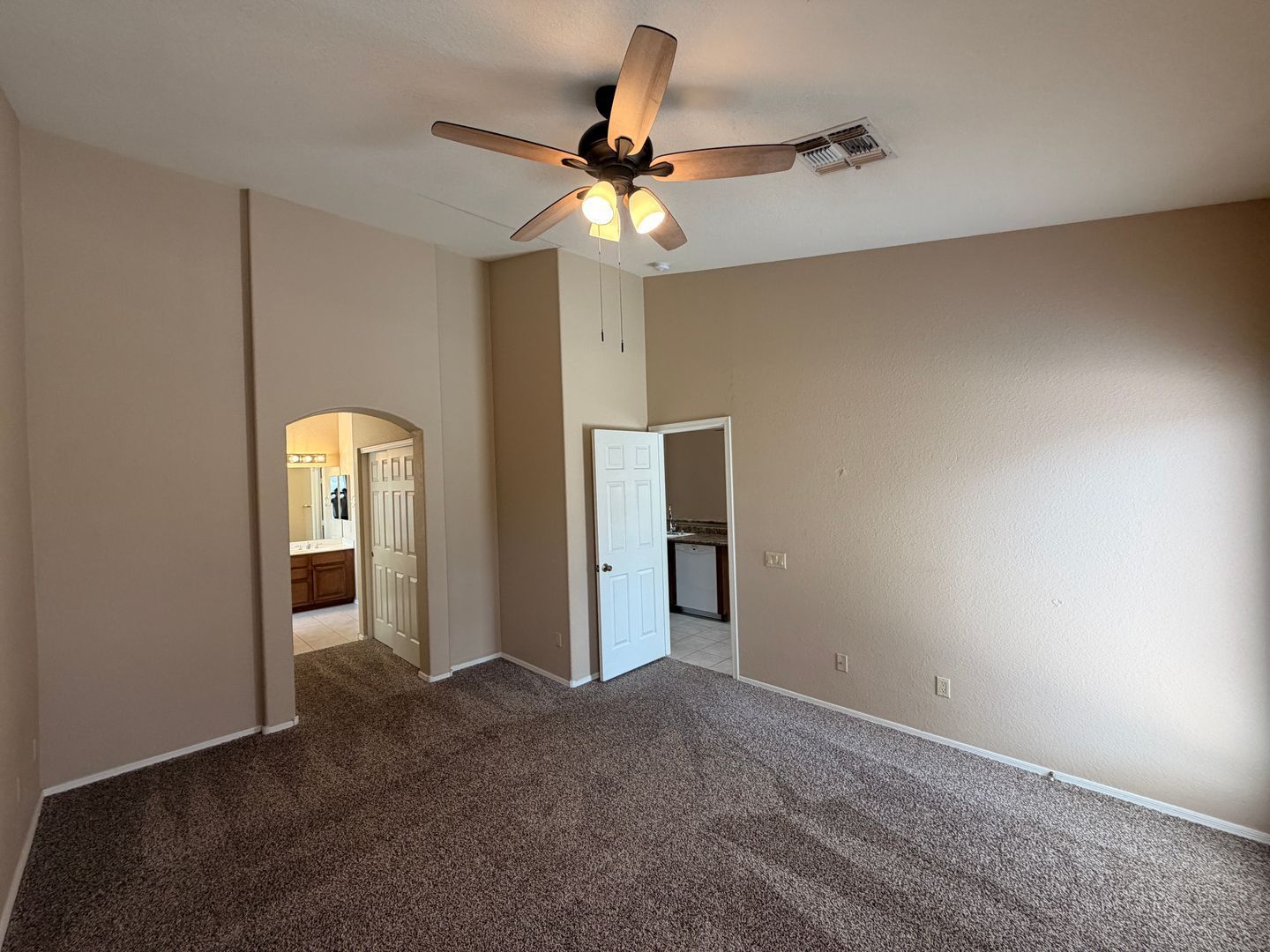 LOCATION LOCATION !!  3 bedroom 2 bath home in Chandler(Ocotillo) with pool ready for immediate move-in property image