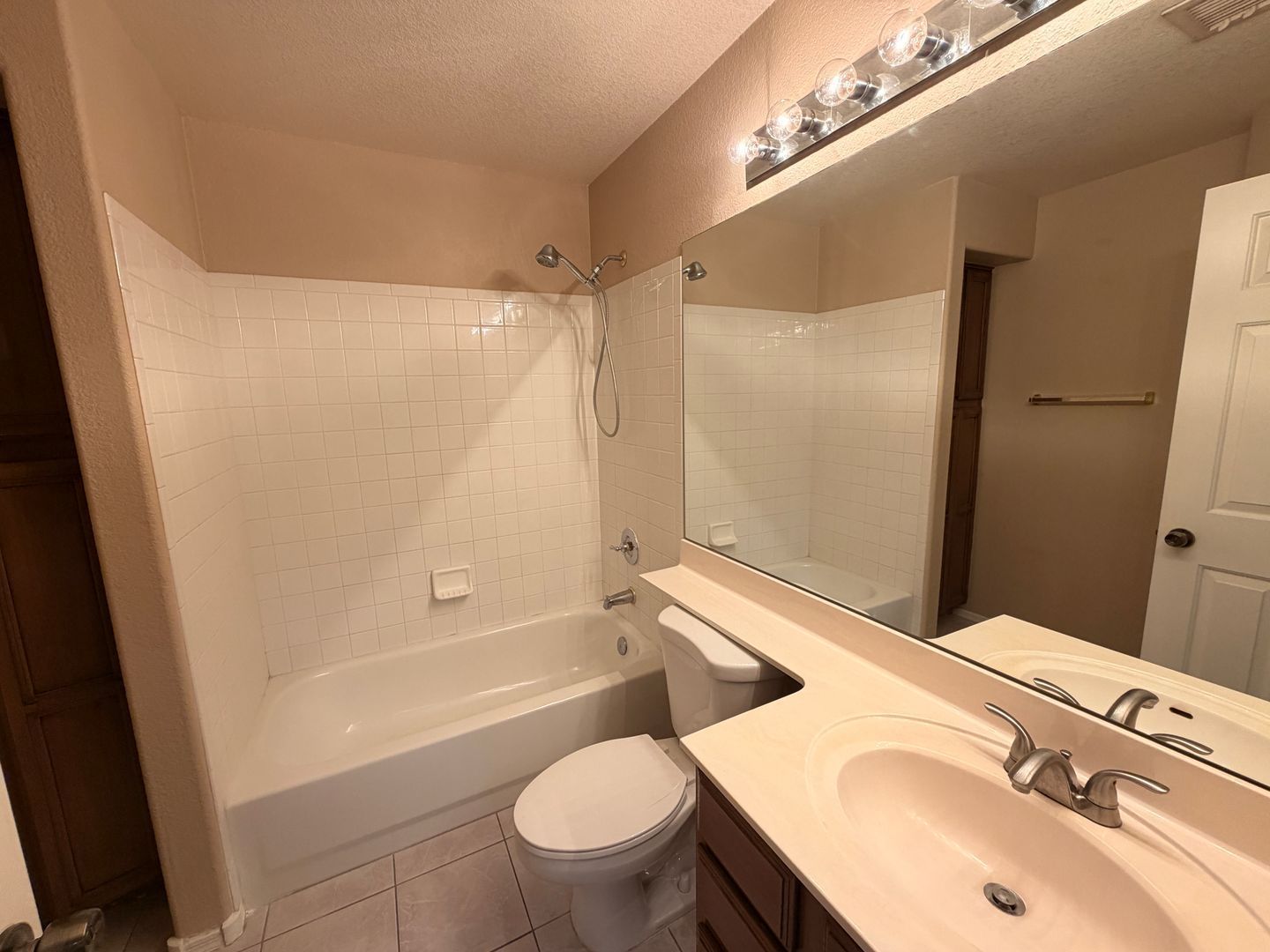 LOCATION LOCATION !!  3 bedroom 2 bath home in Chandler(Ocotillo) with pool ready for immediate move-in property image