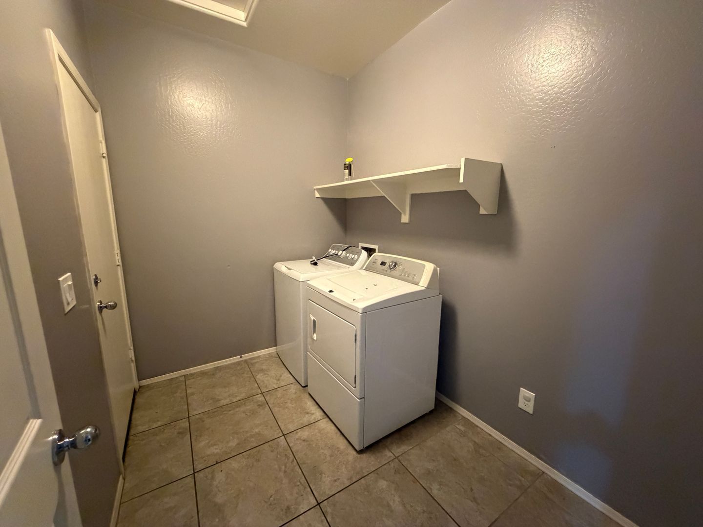 Corner Lot Living in Surprise! Spacious 3-Bedroom Home Available early August property image