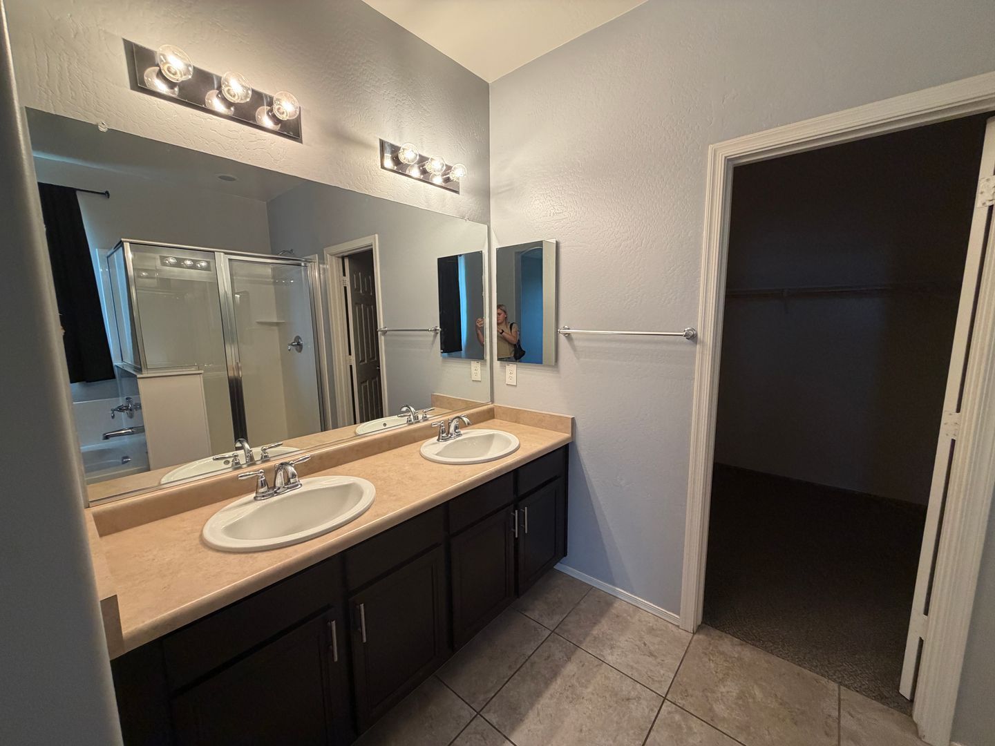 Corner Lot Living in Surprise! Spacious 3-Bedroom Home Available early August property image