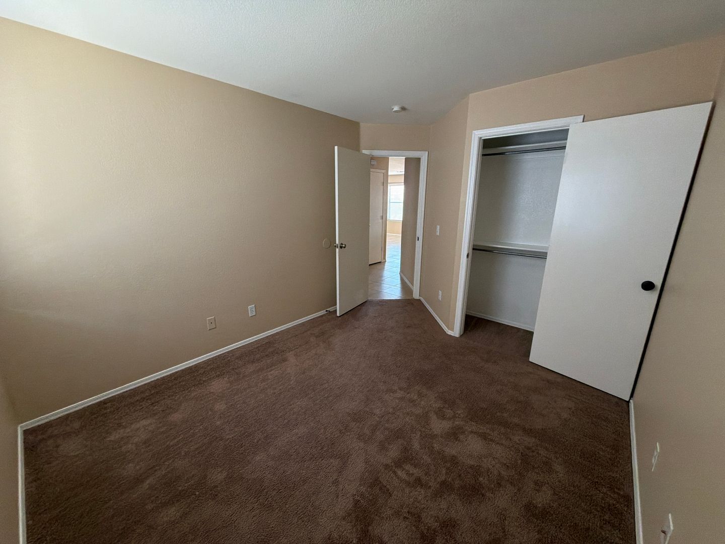 4 bedroom 2 bath home in West Point is available for an early July move in! property image