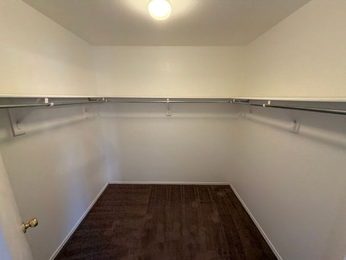 4 bedroom 2 bath home in West Point is available for an early July move in! property image