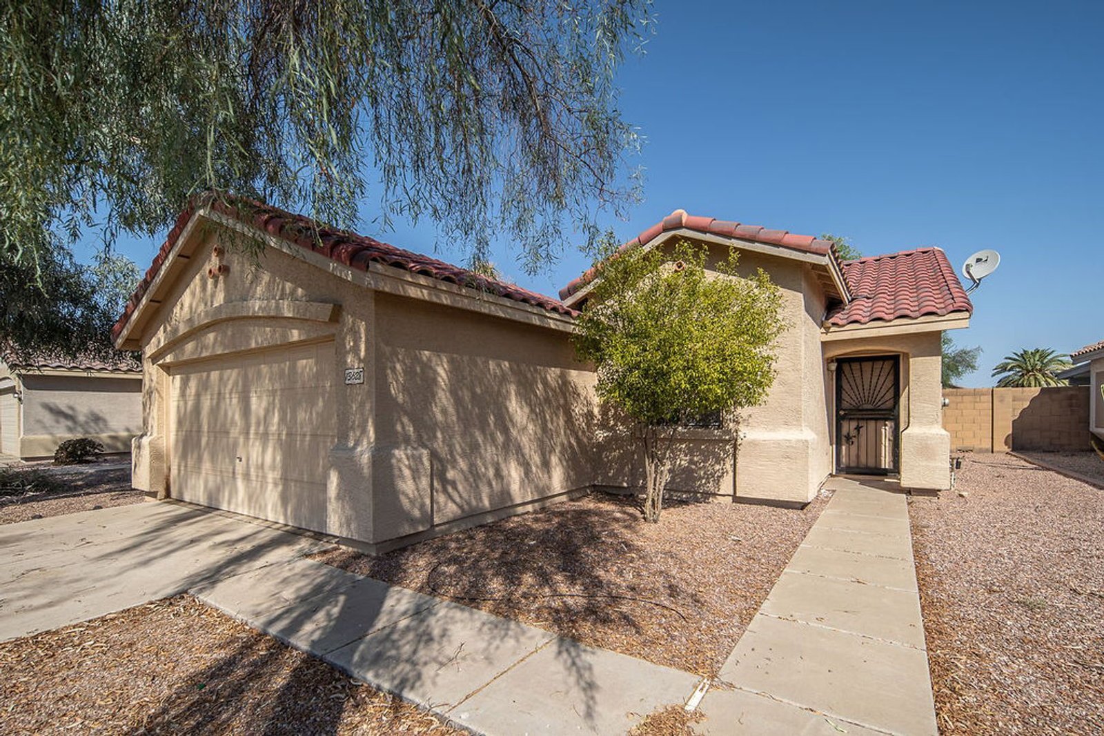 Charming 2-Bedroom, 2 Bath Home in Surprise, Mid September Move In! property image