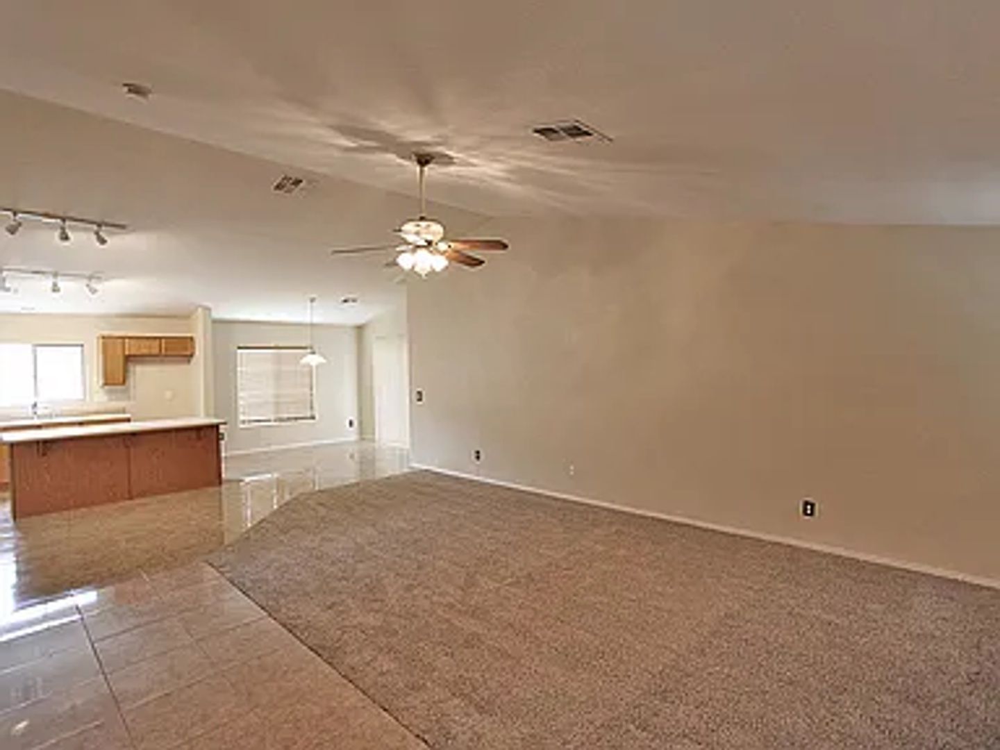 Beautiful 4-Bedroom Home in Surprise! property image