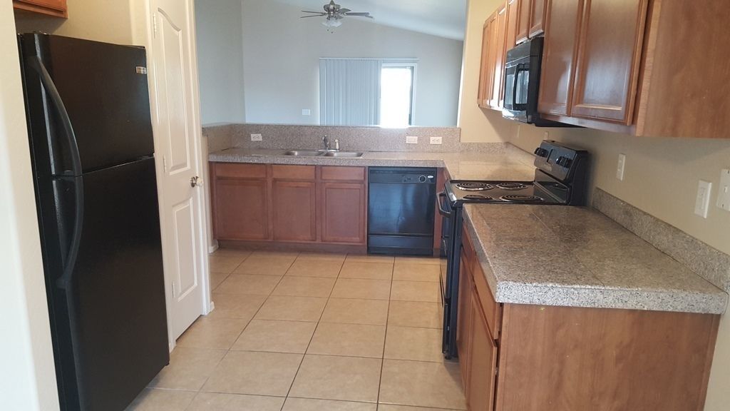 4 bedroom 2 bath home in Laveen Meadows is available for Early September move in! property image