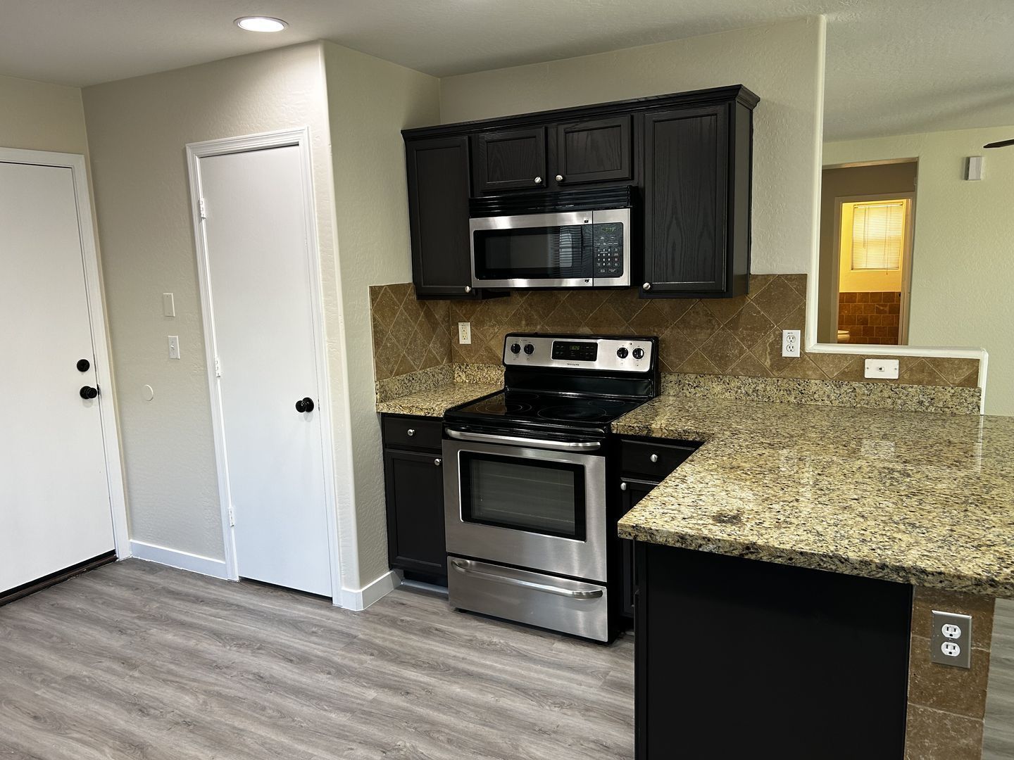 Beautiful 4 bedroom / 2.5 bathroom SOLAR home in Bell Pointe- Early September move-in !!! property image